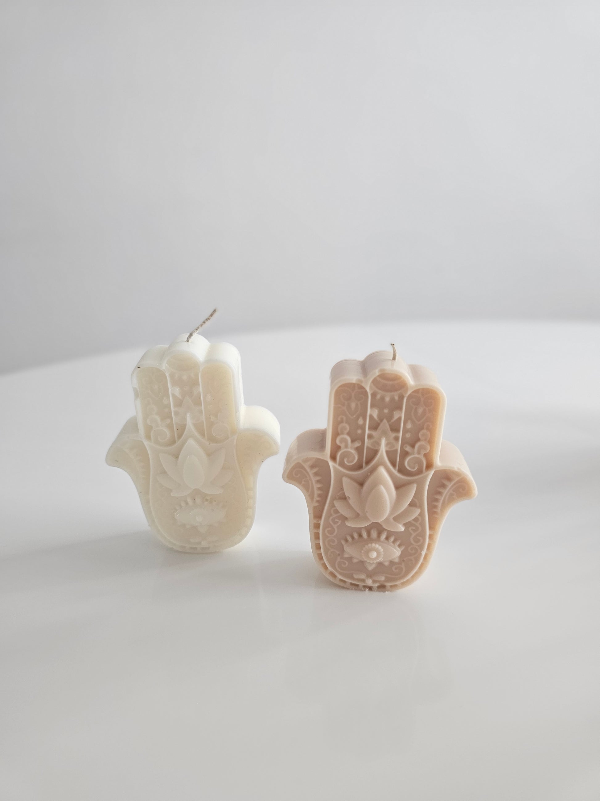 Fatima Hand Kerze - Artful Candle