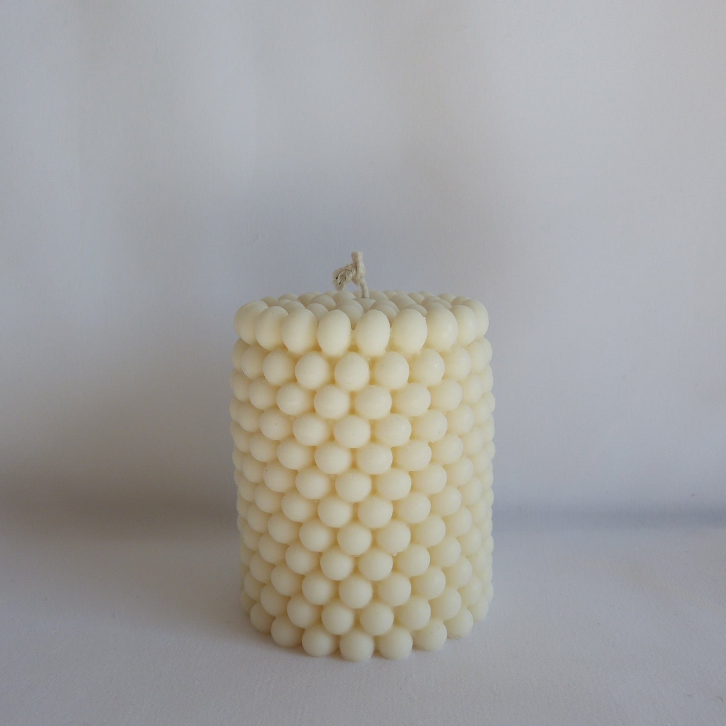 Perlen Kerze dick - Artful Candle