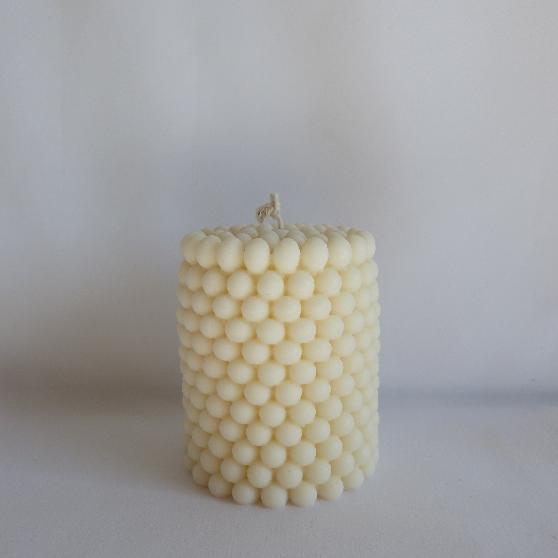 Perlen Kerze dick - Artful Candle